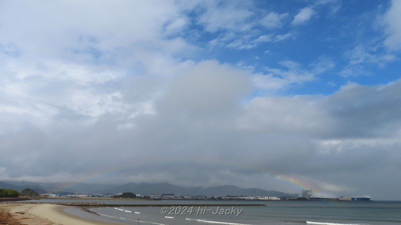 太陽高度33°の虹j