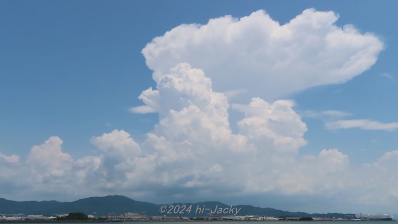 積乱雲の世代交代