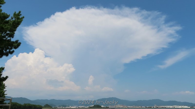 積乱雲の世代交代