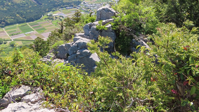 石巻山の山頂