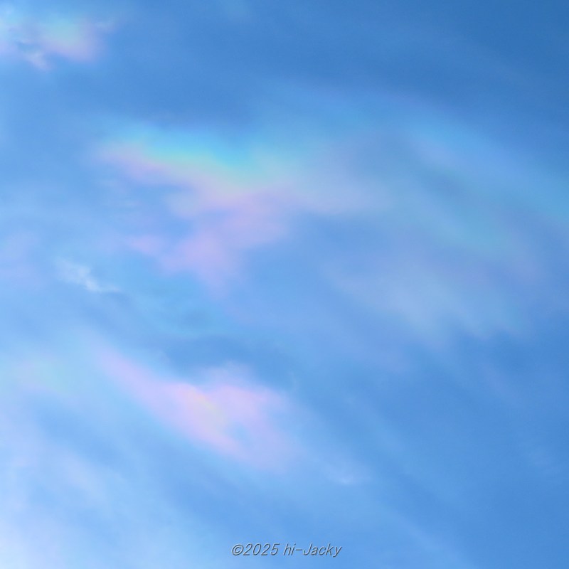虹色の彩雲